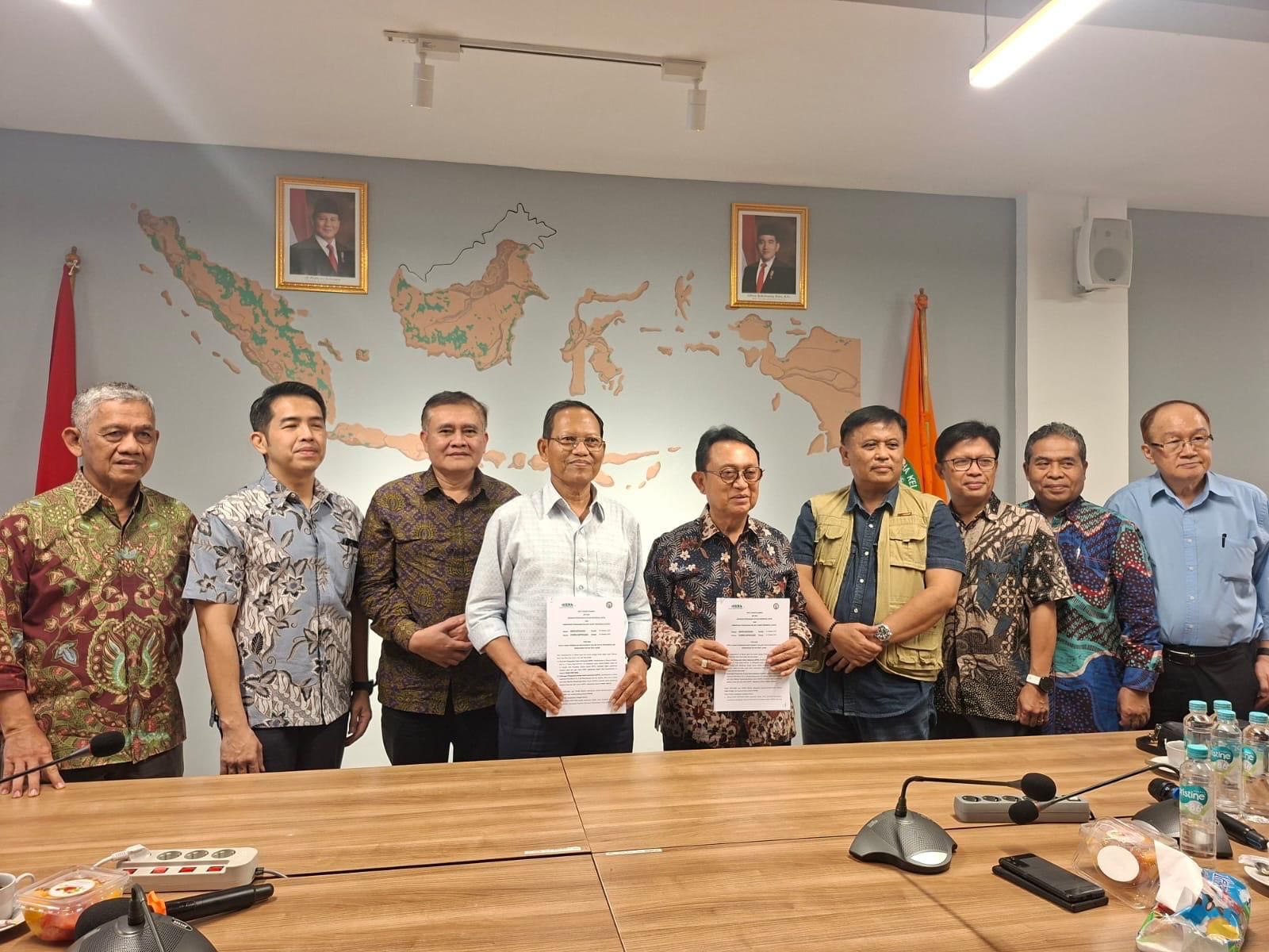 GAPKI Kerjasama dengan APHI Cegah Karhutla