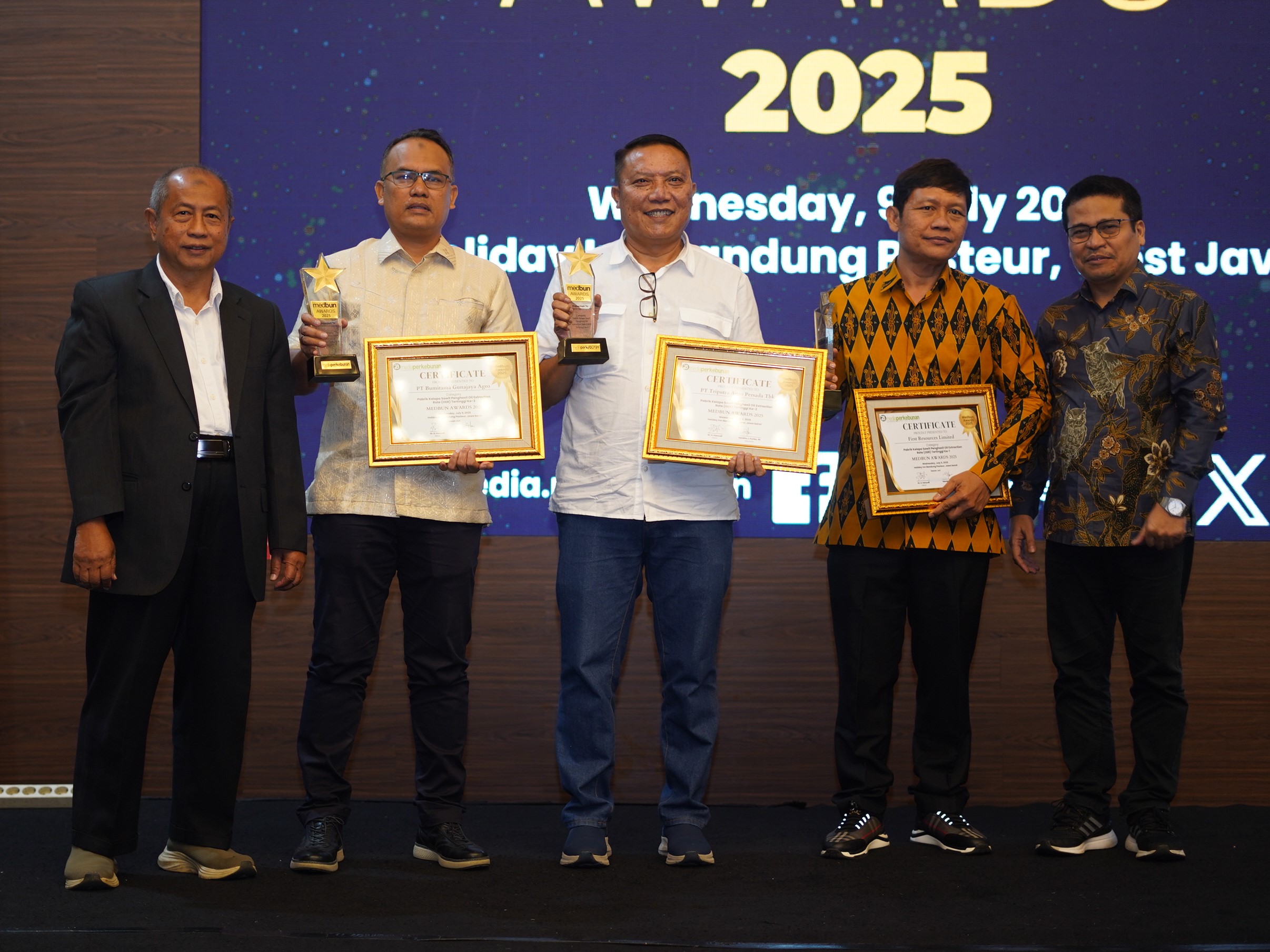 Tiga Perusahaan Sawit Terbaik Raih Penghargaan Pabrik Kelapa Sawit Penghasil OER Tertinggi di Medbun Awards 2025