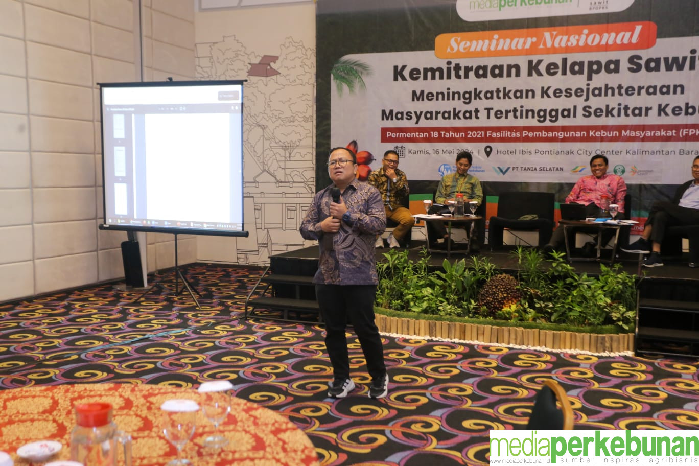 SEMINAR KEMITRAAN MEDIA PERKEBUNAN-BPDPKS, PSR UPAYA PEMERINTAH ATASI RENDAHNYA PRODUKTIVITAS KEBUN RAKYAT