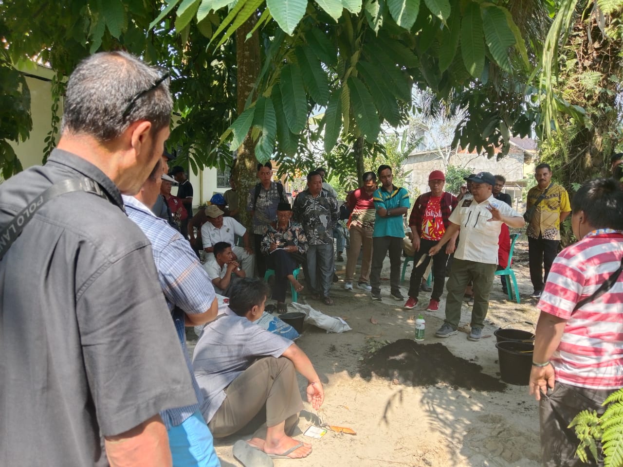 Tankos Sawit Disulap Jadi Biochar, Petani Sawit di Riau Sumriggah
