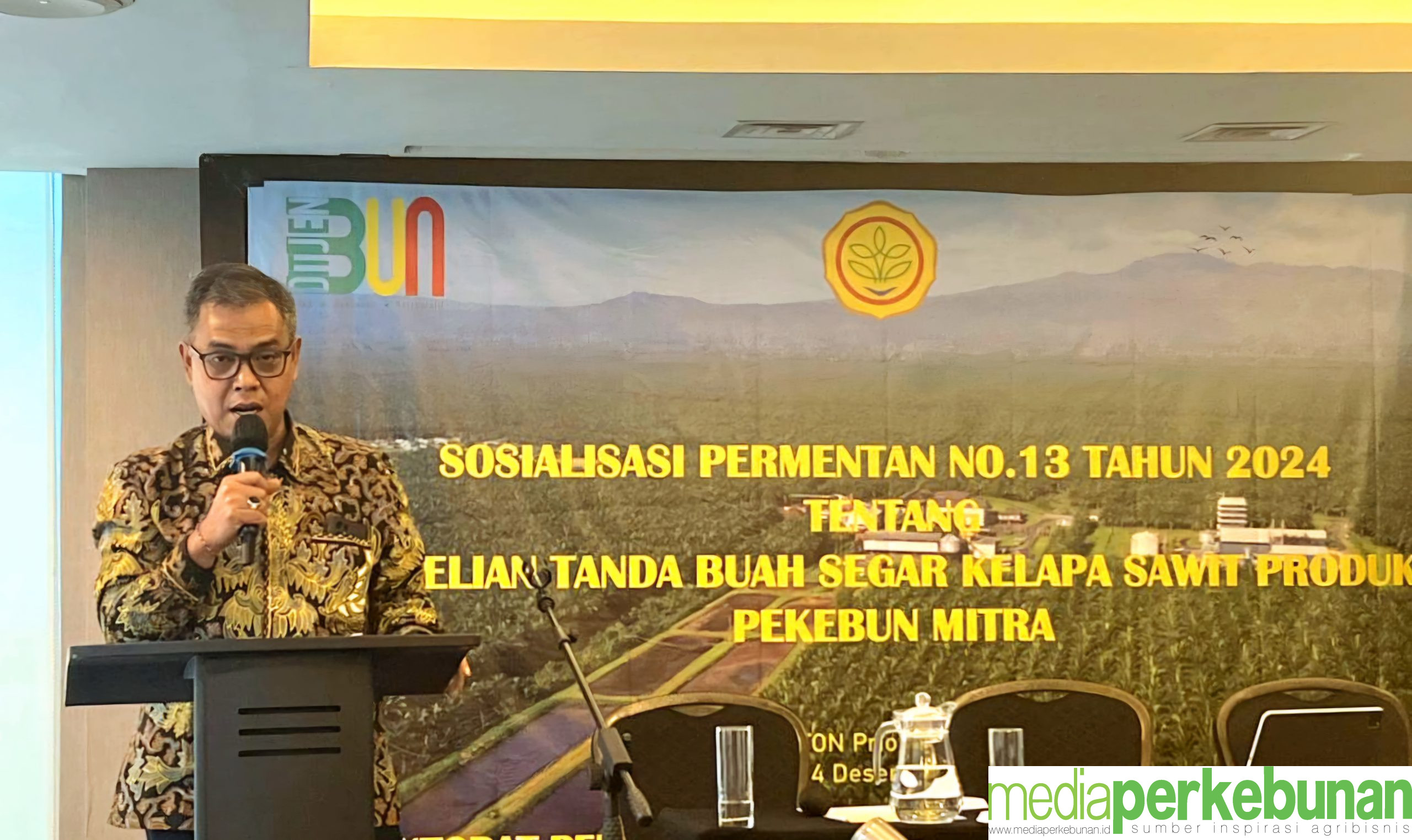 Permentan Nomor 13/2024 Amanatkan Satu Harga TBS Petani