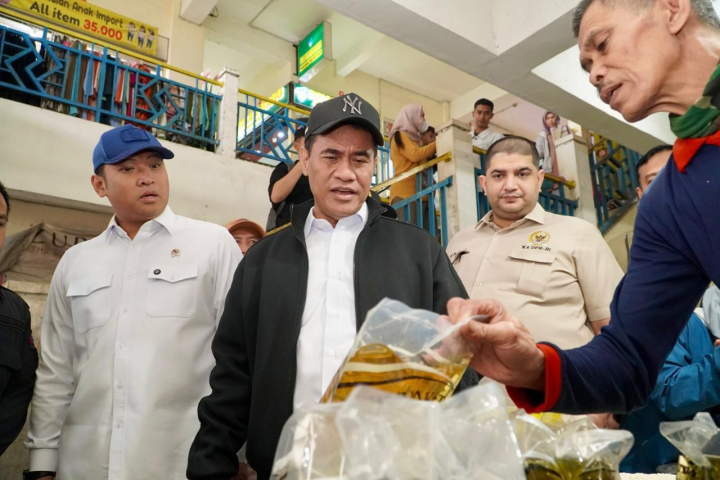 Komisi IV DPR-RI dan Kementan Laporkan Produsen Minyakita Jual Harga di Atas HET