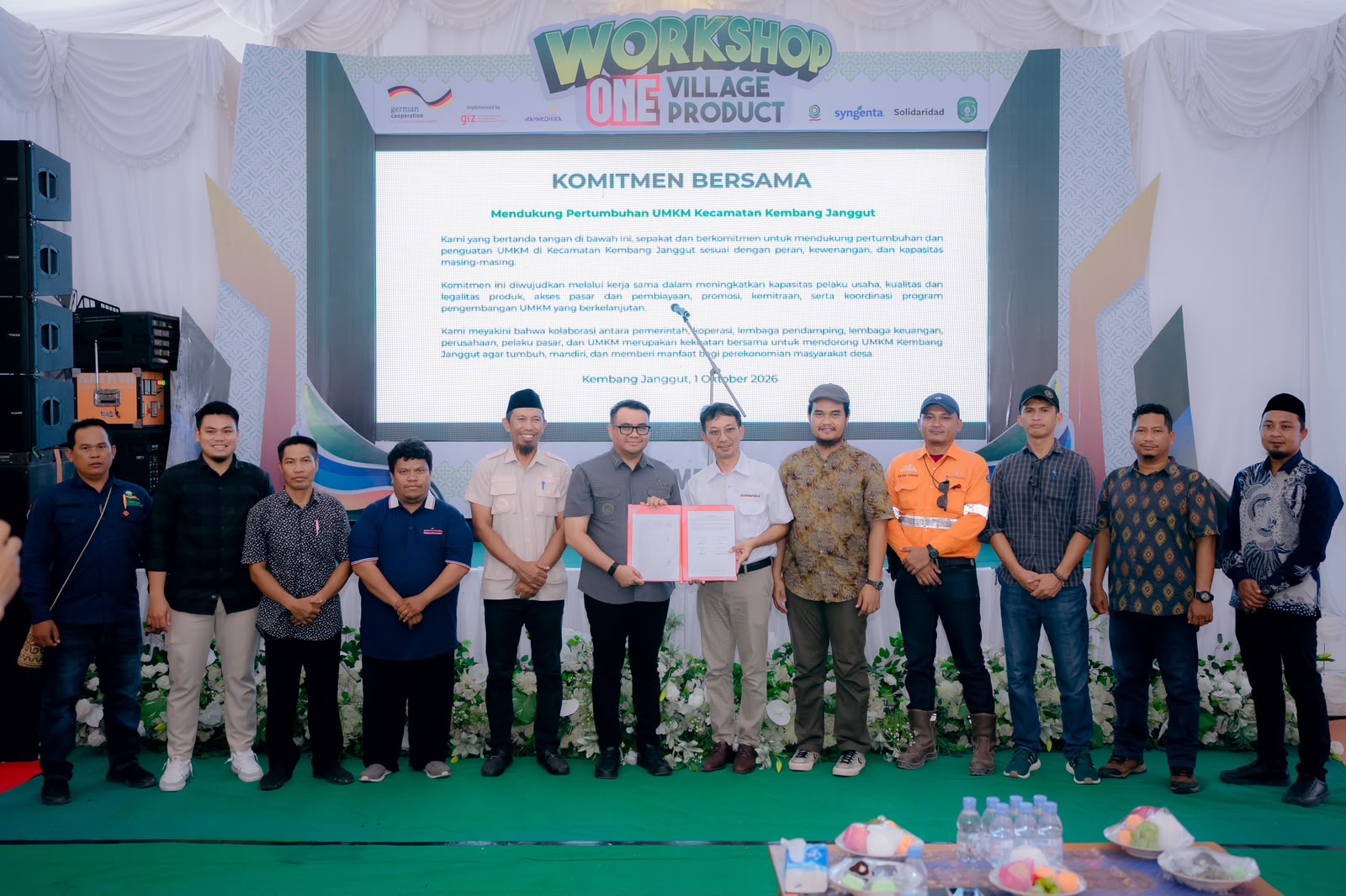Bupati Kukar Dorong Sinergi OVOP dan Industri Kecamatan di Kembang Janggut