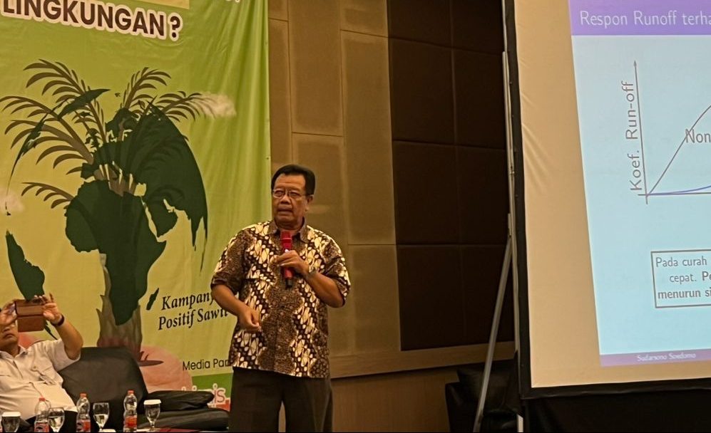 Prof. Sudarsono Soedomo dalam IEF 2026: Sawit Bukan Penyebab Banjir Bandang