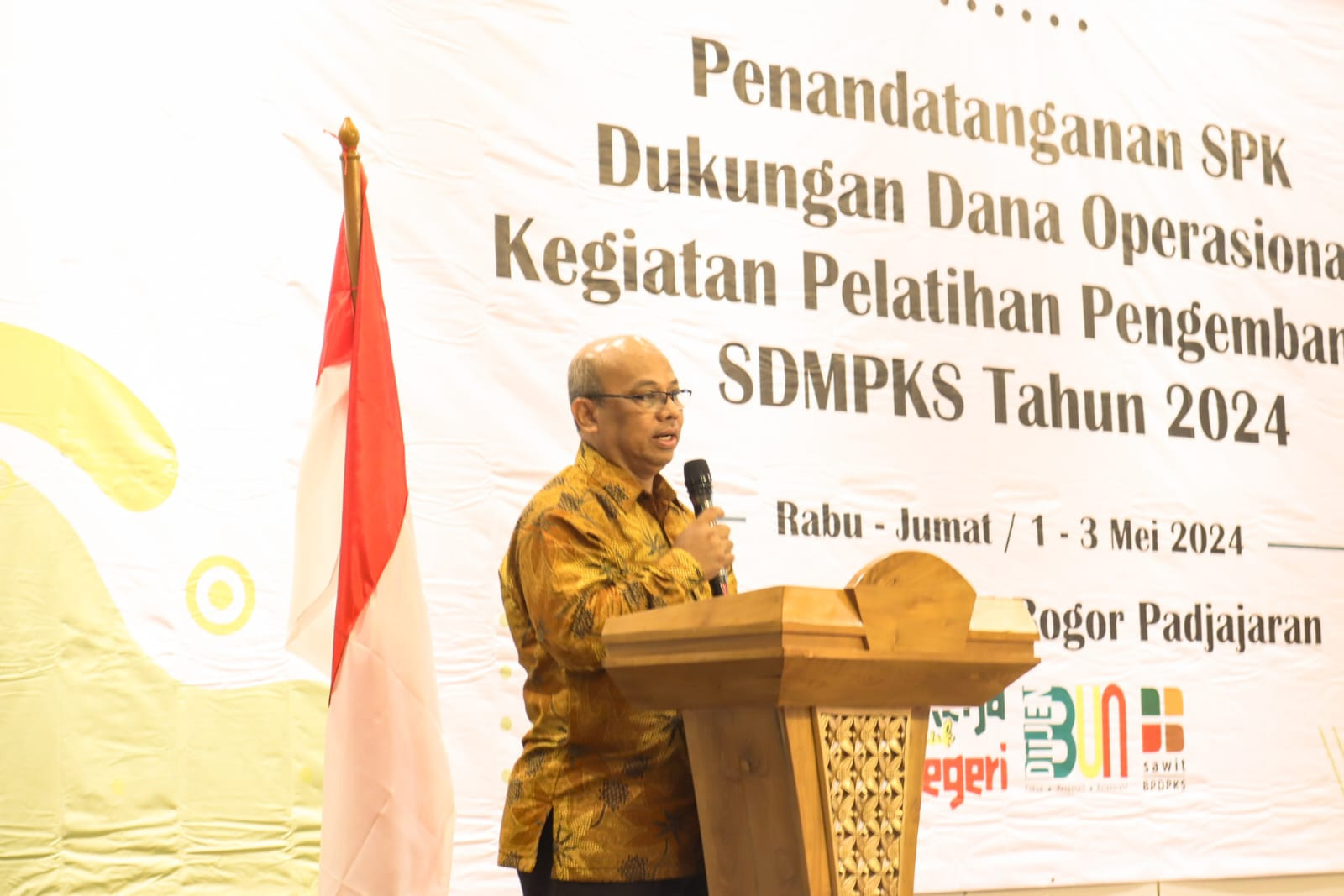 Kementan Bersama BPDPKS dan Pemda Tandatangani SPK SDMPKS