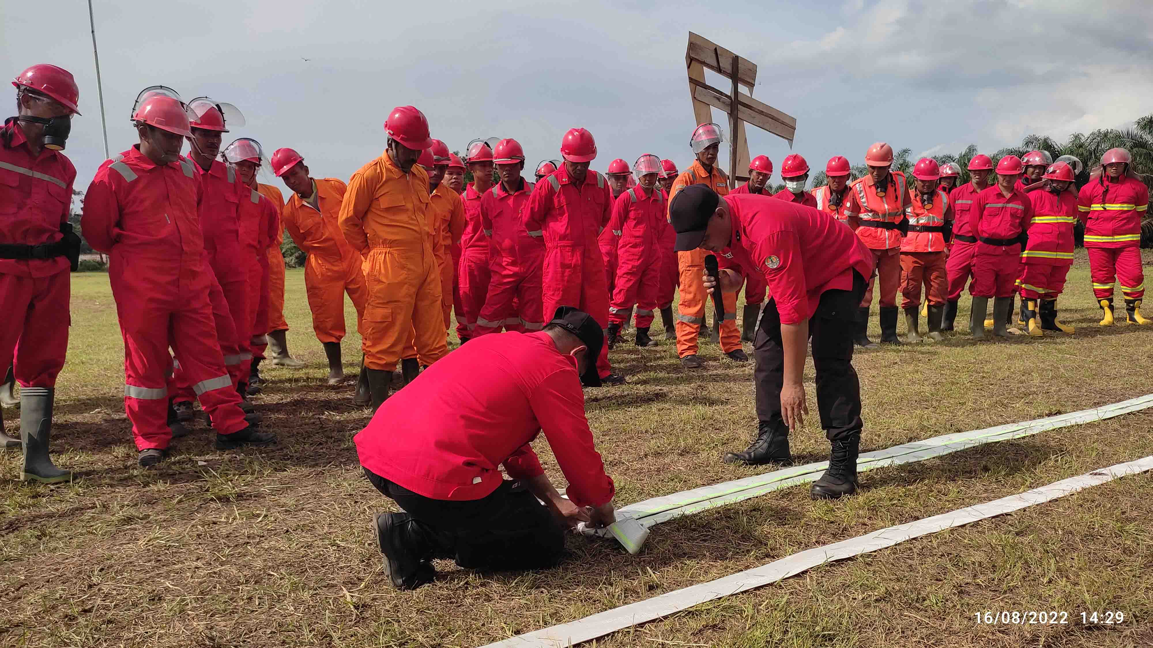 Di Kalimantan Tengah, Minamas Plantation Latih Masyarakat Cegah Karhutla