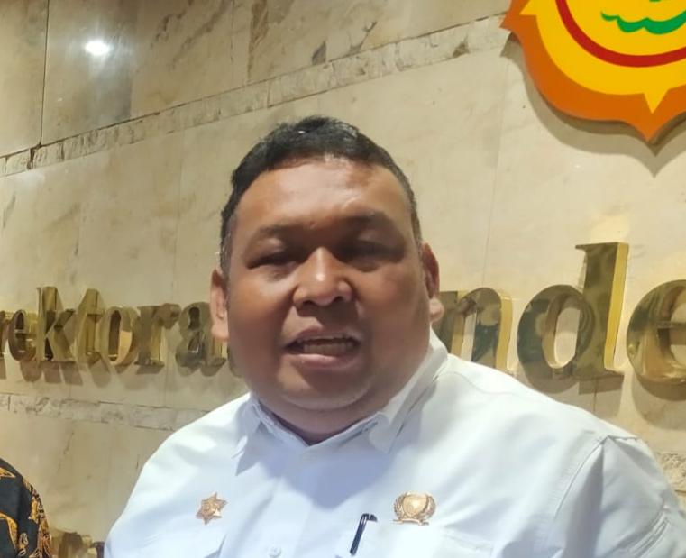DIRJENBUN MINTA DEKINDO GERAKAN INVESTASI KELAPA