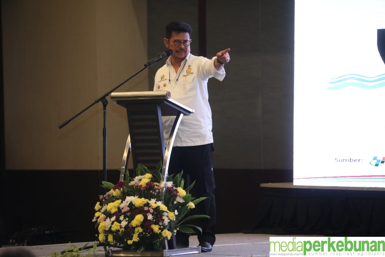 Mentan Minta Hilirisasi Perkebunan Minimal 15%