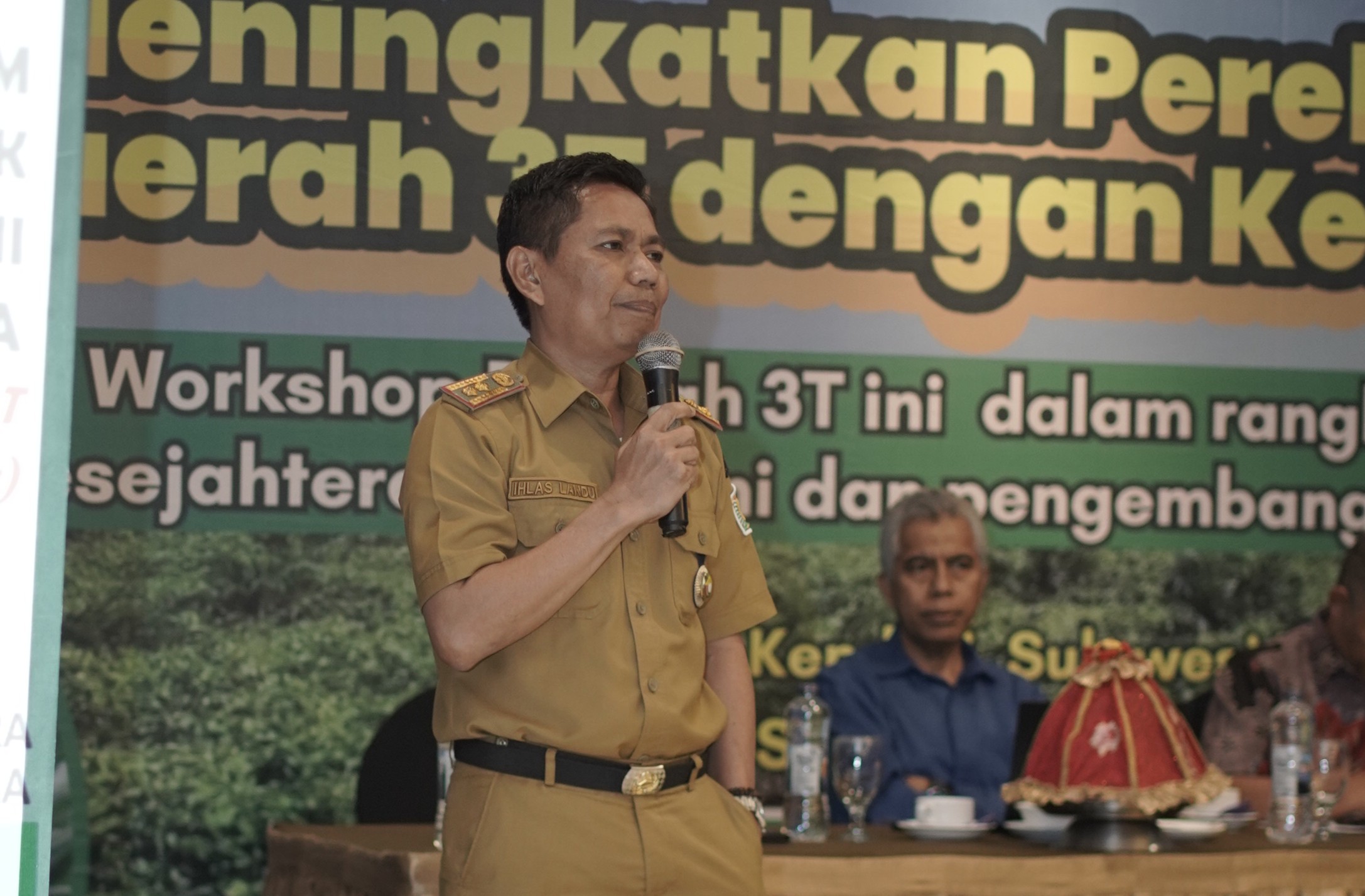 Pemerintah Daerah Sultra Dorong Petani Sawit Rakyat Manfaatkan Program Pemerintah Pusat