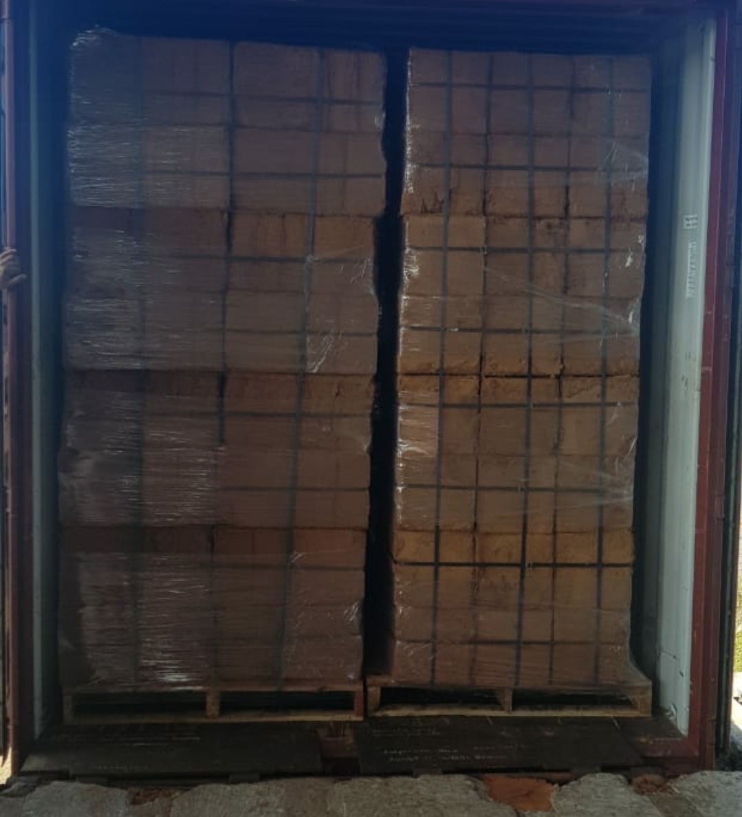 COCOPEAT INDONESIA DIMINATI UEA