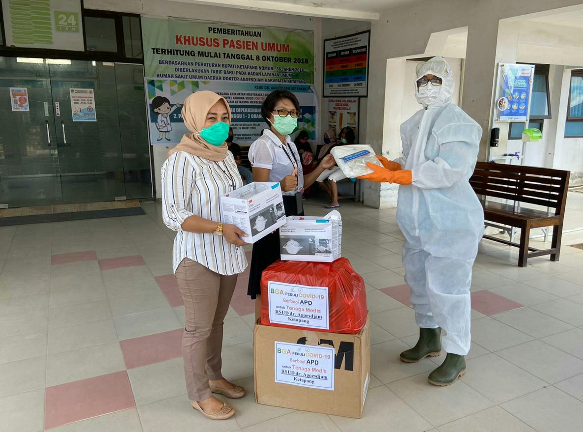 BGA Group Sumbang APD Ke Rumah Sakit di Ketapang Kalbar
