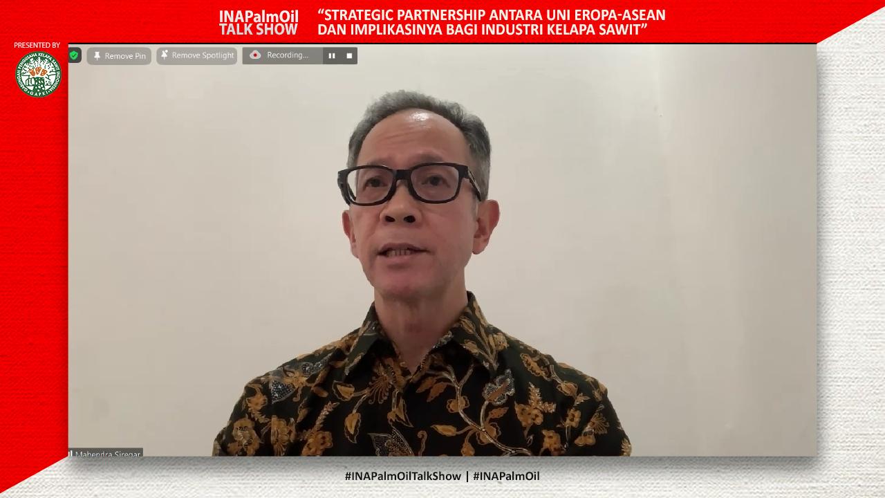 JANGAN TERJEBAK DENGAN SUSTAINABLE PALM OIL TAPI HARUS SUSTAINABLE VEGETABLE OIL