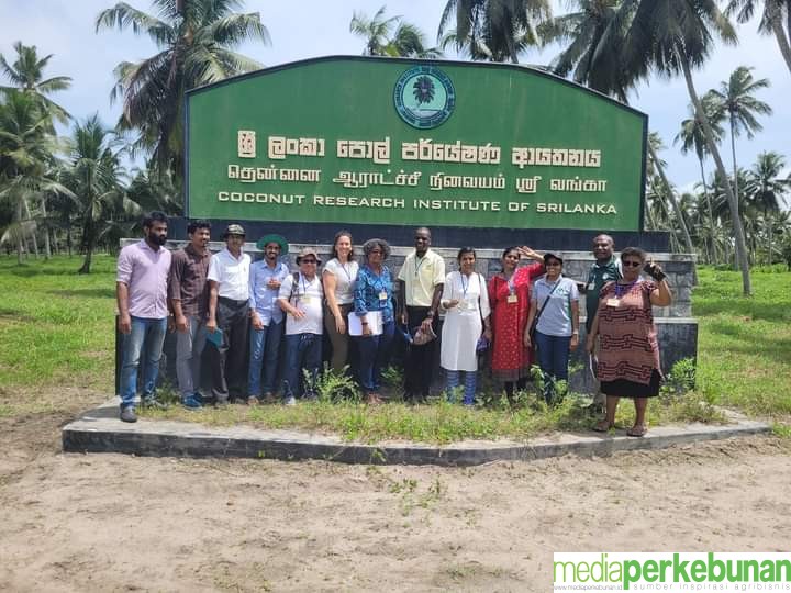 BANYAK ILMU BARU SETELAH IKUT PELATIHAN  KELAPA DI SRILANKA