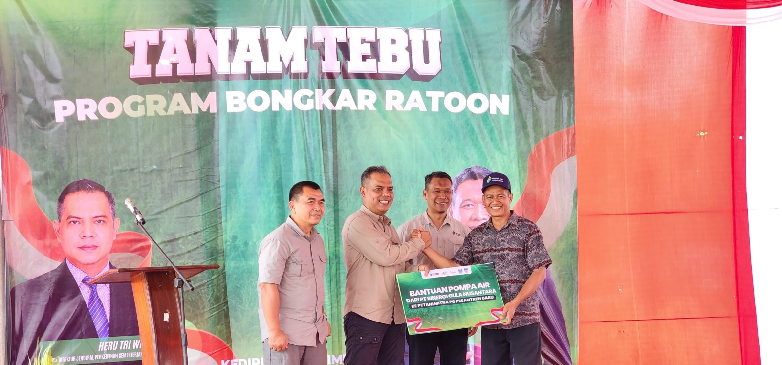 Sinergi Ditjenbun dan PT SGN di Kediri: Bongkar Ratoon dan Dukungan Pengairan