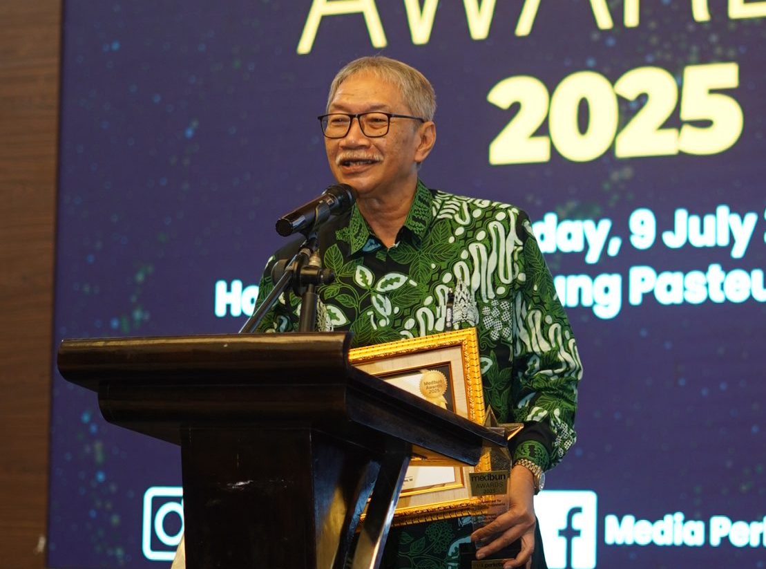 Konsisten Majukan Pendidikan Perkebunan, INSTIPER Yogyakarta Raih Long Life Achievement di Medbun Awards 2025