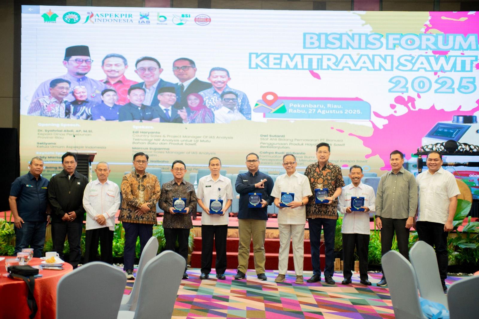 Bisnis Forum Kemitraan Sawit 2025 di Riau Hasilkan Tiga MoU Strategis dalam Bisnis Sawit Berkelanjutan