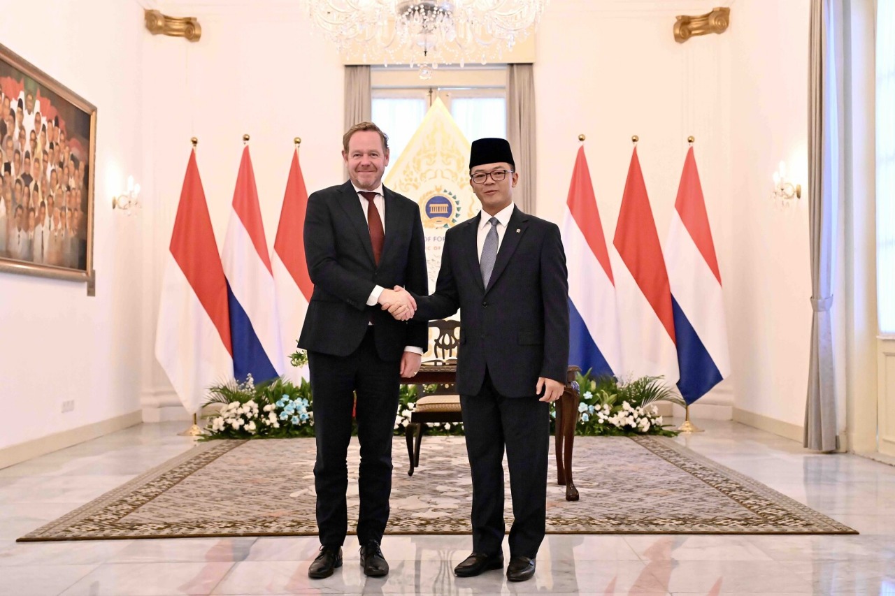 Menlu Indonesia dan Belanda Tandatangani MoU Niscops