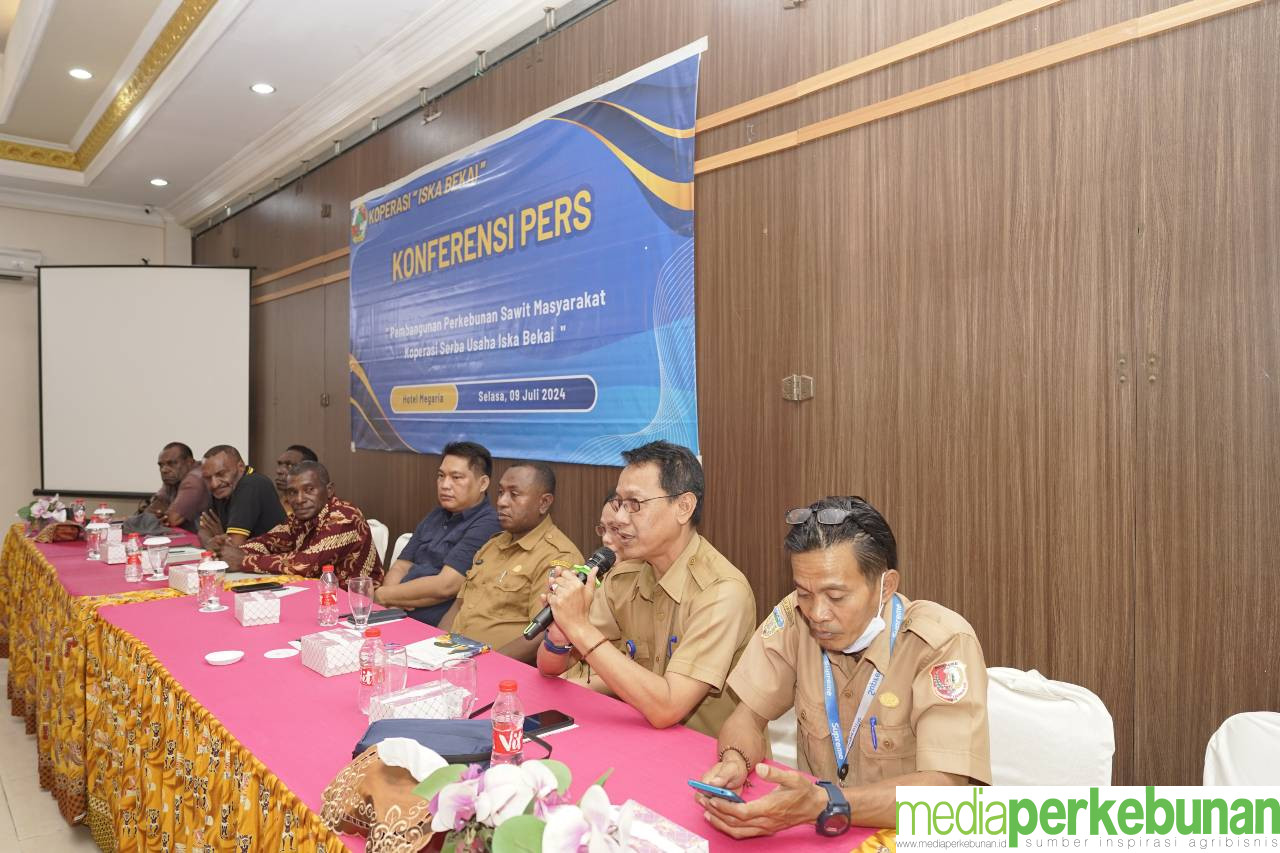 Koperasi Iska Bekai Mulai Pembangunan Kebun Sawit Masyarakat