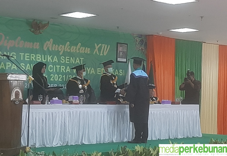 Poltek CWE Luluskan 104 Angkatan ke-14