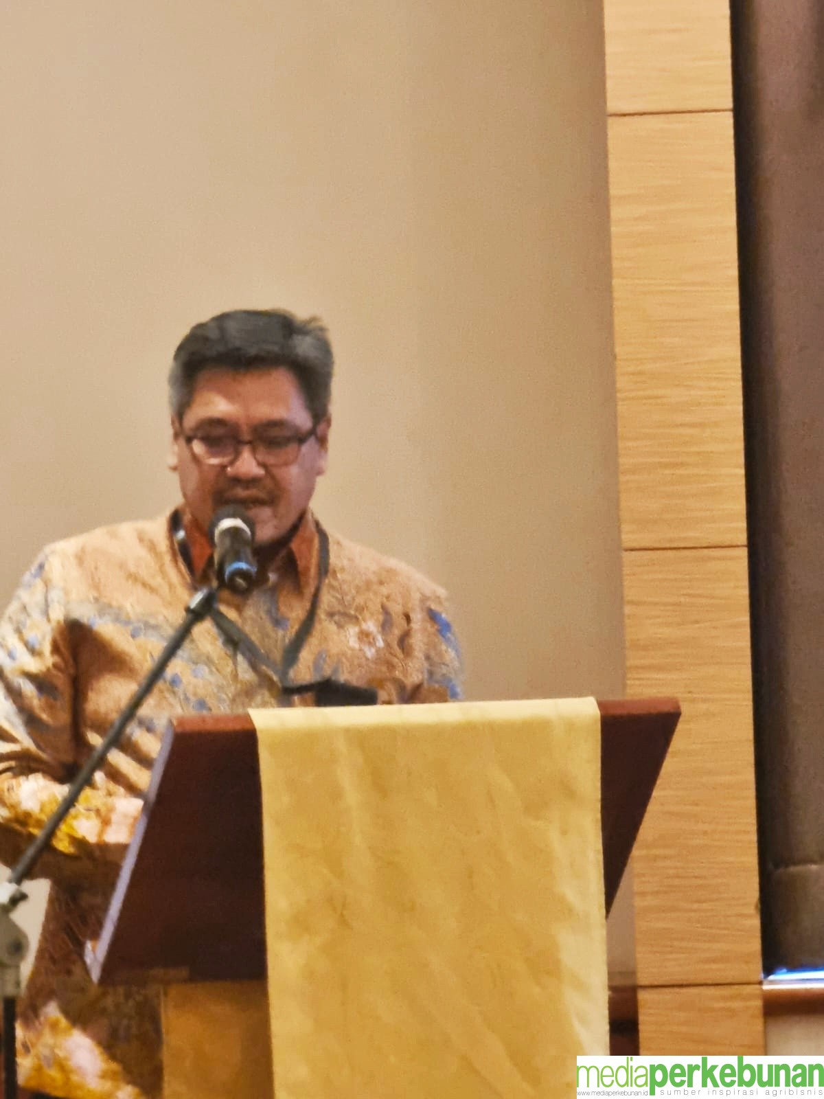KEMENPERIN : UPAYA NAIKKAN HARGA KARET ALAM BELUM EFEKTIF