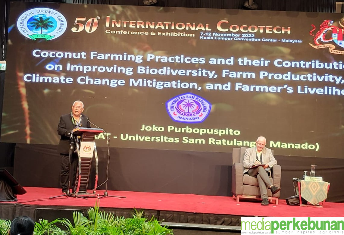 PENINGKATAN KESEJAHTERAAN PETANI DAN MITIGASI PERUBAHAN IKLIM DENGAN SUSTAINABILITAS KELAPA