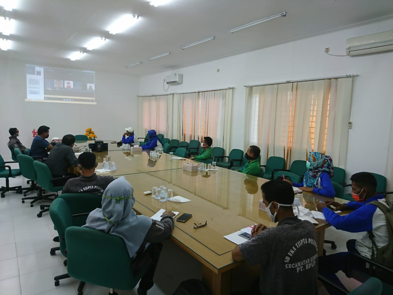SMART Edukasi Cegah Karhutla Melalui Skype
