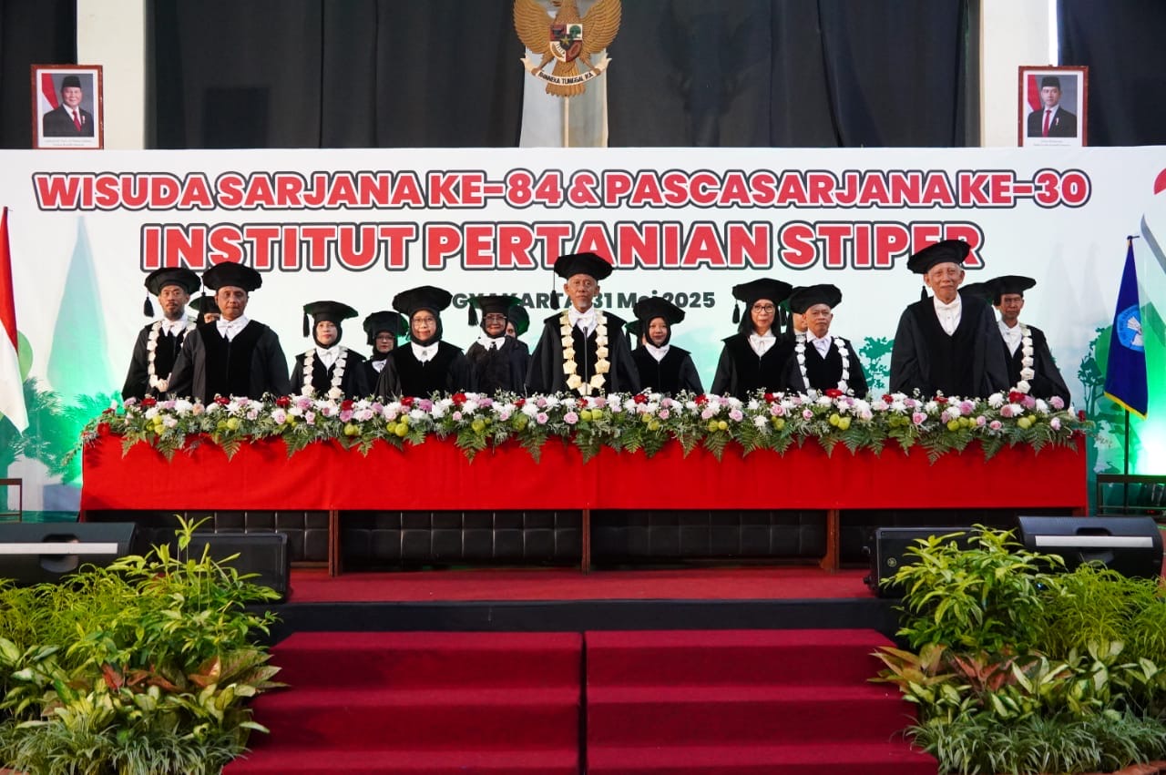 INSTIPER Yogyakarta Gelar Wisuda, Penerima Beasiswa dari Asian Agri dan BGA Raih Cumlaude