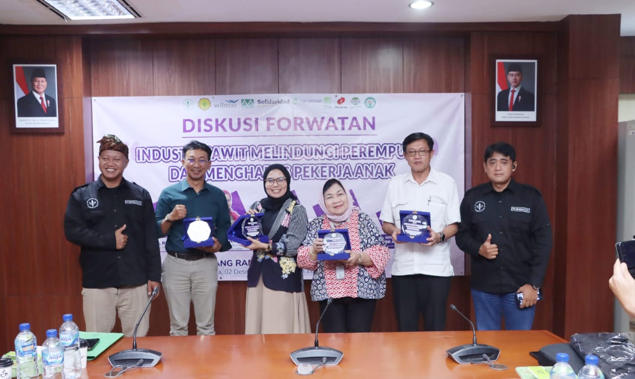 Industri Sawit Berkomitmen Terhadap Hak Anak dan Pekerja Perempuan di Perkebunan