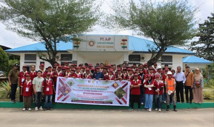 Petani Sawit Paser Dapat Ilmu Berharga dari BPDP, Ditjenbun, dan PT CWE