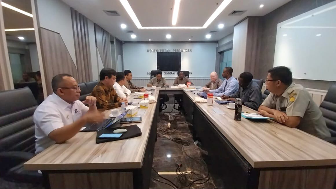 Eksplorasi dan Introduksi Serangga Penyerbuk Baru: Upaya Strategis Tingkatkan Produktivitas Sawit Nasional