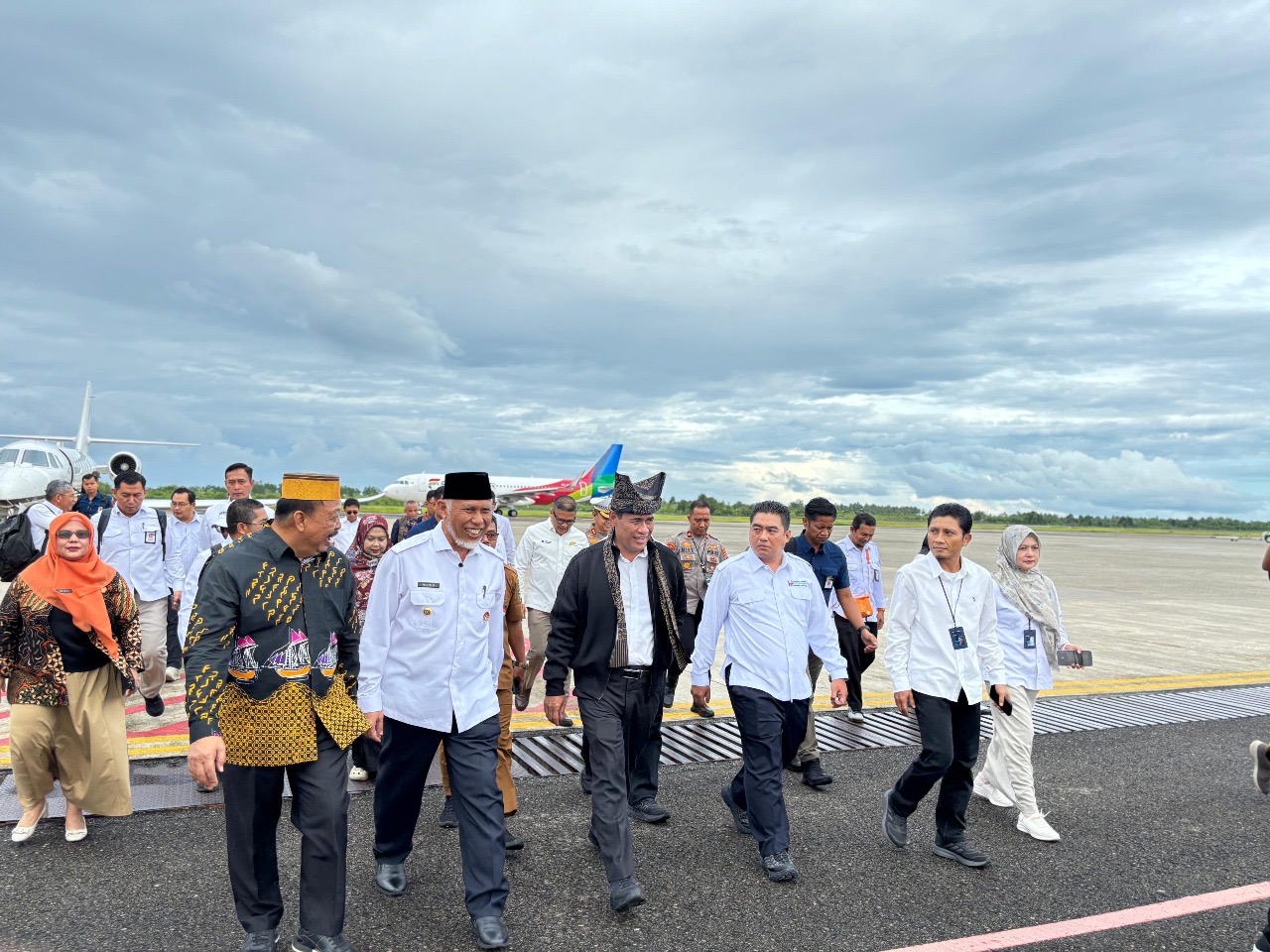 Mentan Dorong Percepatan Hilirisasi Gambir di Sumatera Barat